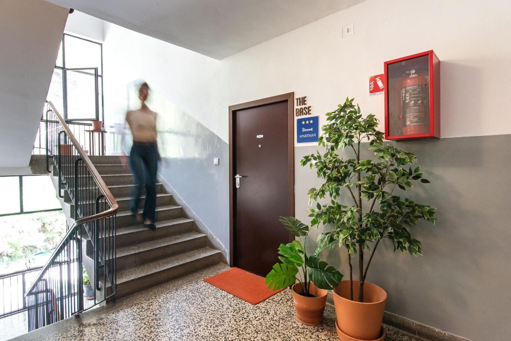 Modern & Spacious 1bdr Flat In