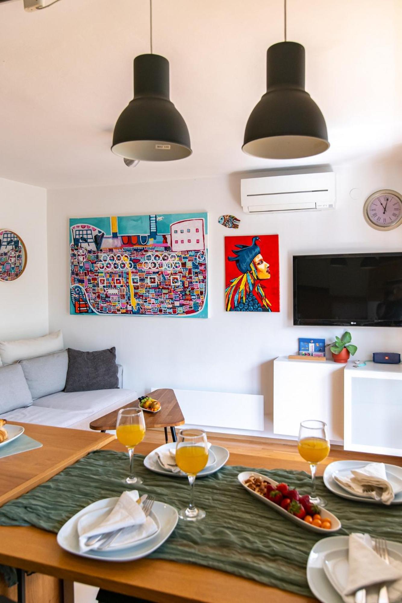 Lägenhet Modern & Spacious 1bdr Flat In *