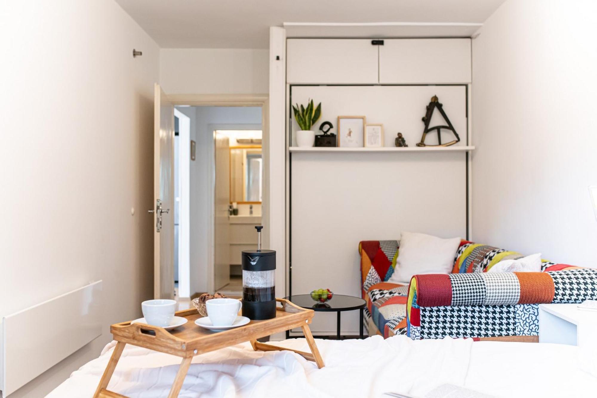 Modern & Spacious 1bdr Flat In Lägenhet Dubrovnik